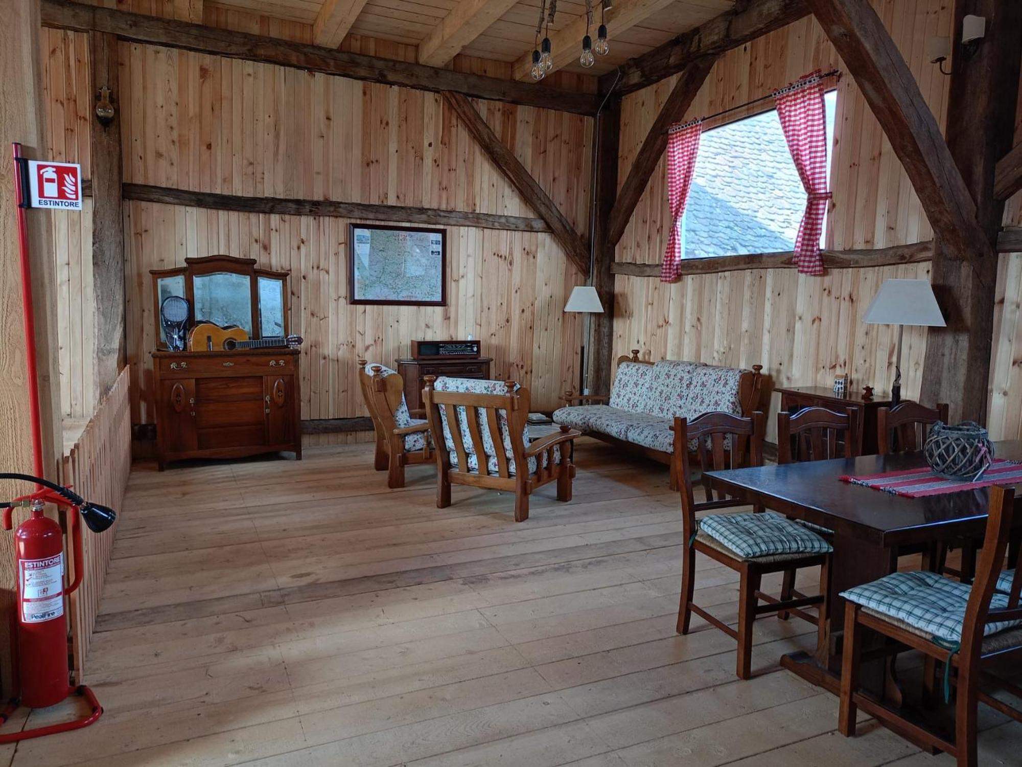 Chalet Giuel Barcut Экстерьер фото